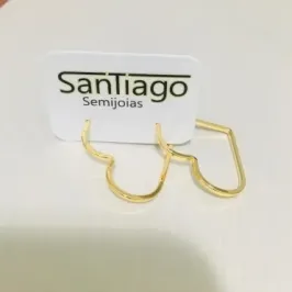 BRINCO CORAÇÃO TRADICIONAL PEQUENO DOURADO