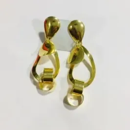 BRINCO LISO ESFÉRICO PEQUENO PENDUREZA DOURADO