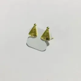 BRINCO NOSSA SENHORA TRABALHADO DOURADO