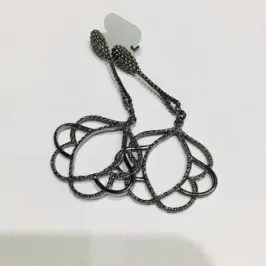BRINCO  VAZADO PENDUREZA GRANDE GRAFITE