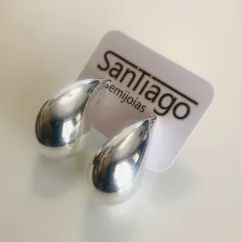 BRINCO GOTA GRANDE ABS LISO BANHO DE PRATA ADNY