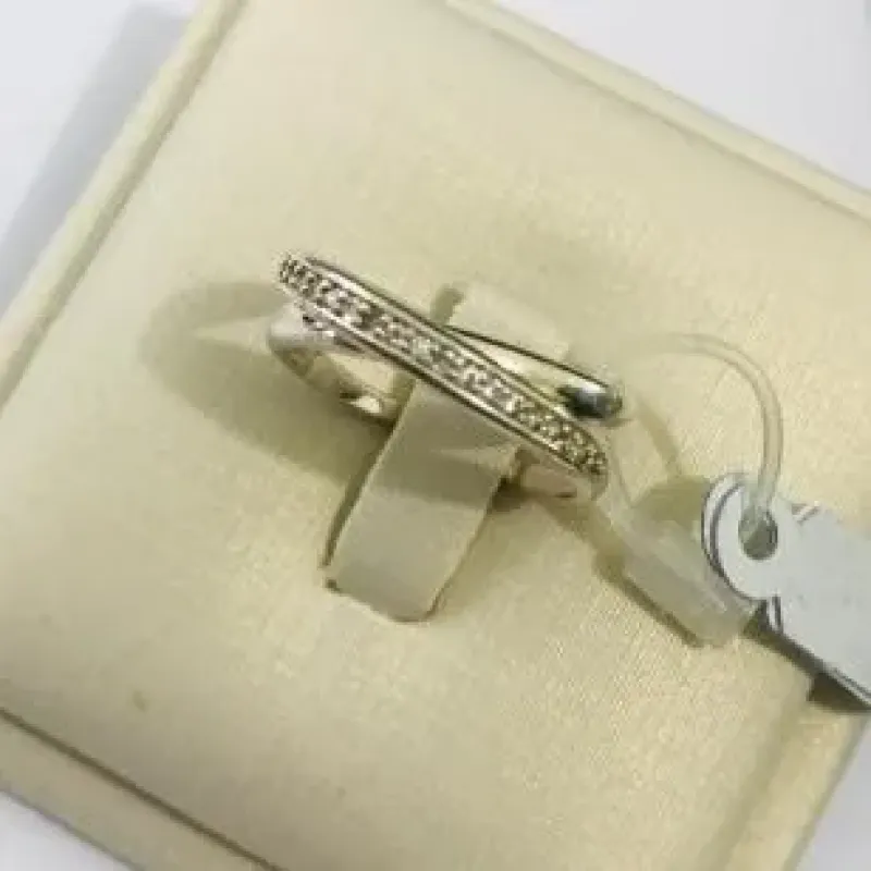 ANEL ENTRELAÇADO MICROZIRCÔNIA DOURADO