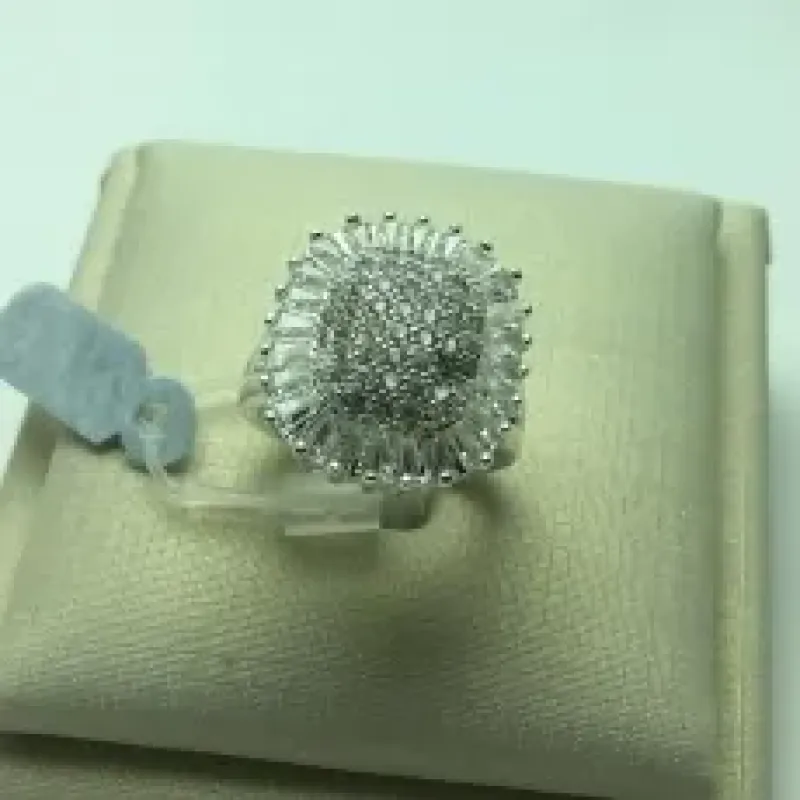 ANEL GRANDE QUADRADO MICROZIRCONIA BANHO DE PRATA