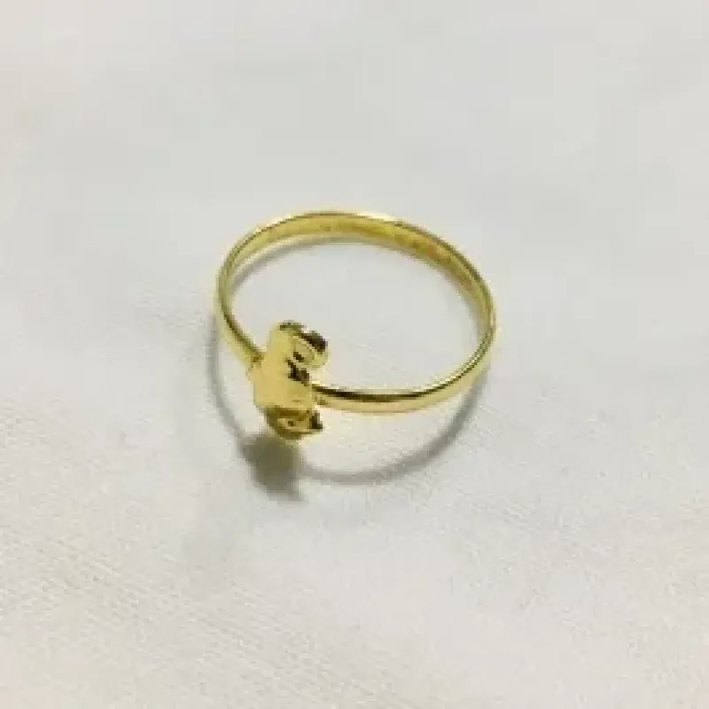 ANEL INFANTIL CAVALO MARINHO DOURADO