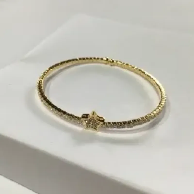 BRACELETE ESTRELA CRAVEJADO STRASS