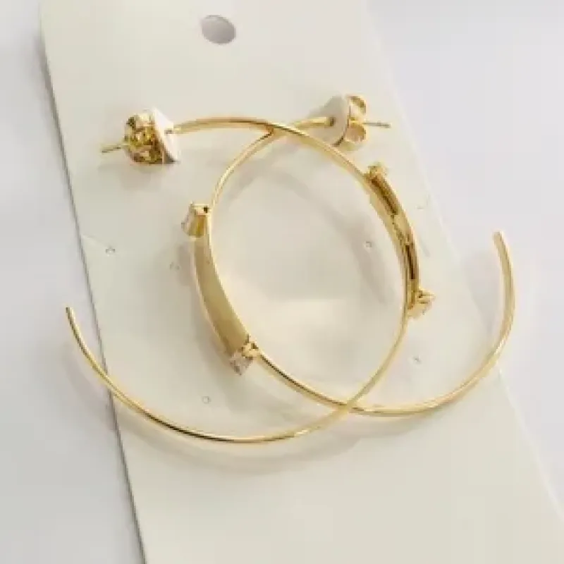 BRINCO ARGOLA PLACA E PEDRA GRANDE DOURADO