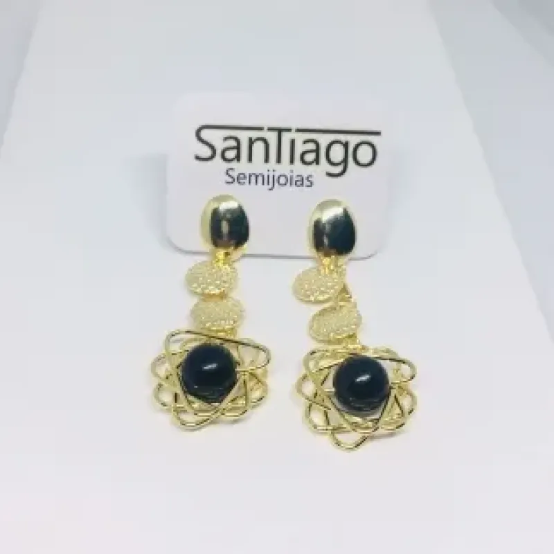 BRINCO FLOR PEDRA PRETA PENDUREZA DOURADO