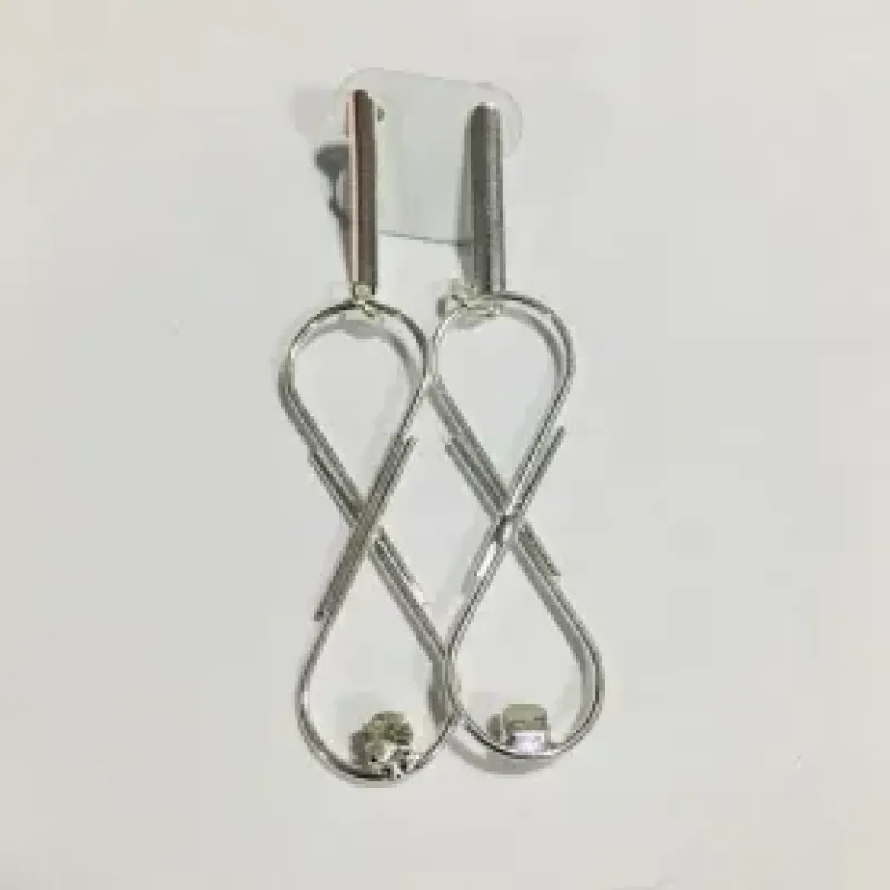 BRINCO INFINITO LONGO COM STRASS PENDUREZA BANHO DE PRATA