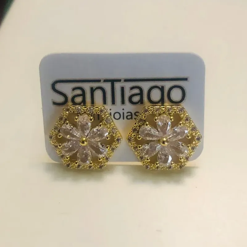 BRINCO SEXTAVADO FLORES EM FILETE ZIRCÔNIA SPE