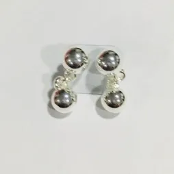 BRINCO 2 BOLAS PENDUREZA BANHO DE PRATA