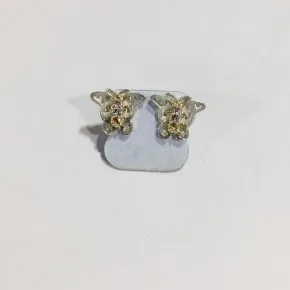 BRINCO BORBOLETA PEQUENA PEDRA CHECA BANHO DE PRATA
