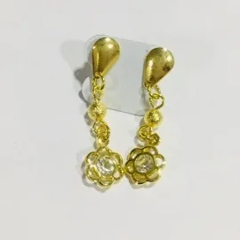 BRINCO FLOR COM STRASS PENDUREZA 