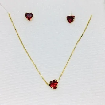 CONJUNTO CAIXINHA CORAÇÃO VERMELHO/VERDE/ROSA PEQUENO ZIRCÔNIA
