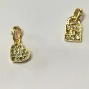 PINGENTE CADEADO CORAÇÃO PEDRA CHECA