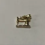 PINGENTE MÁQUINA DE COSTURA DOURADO
