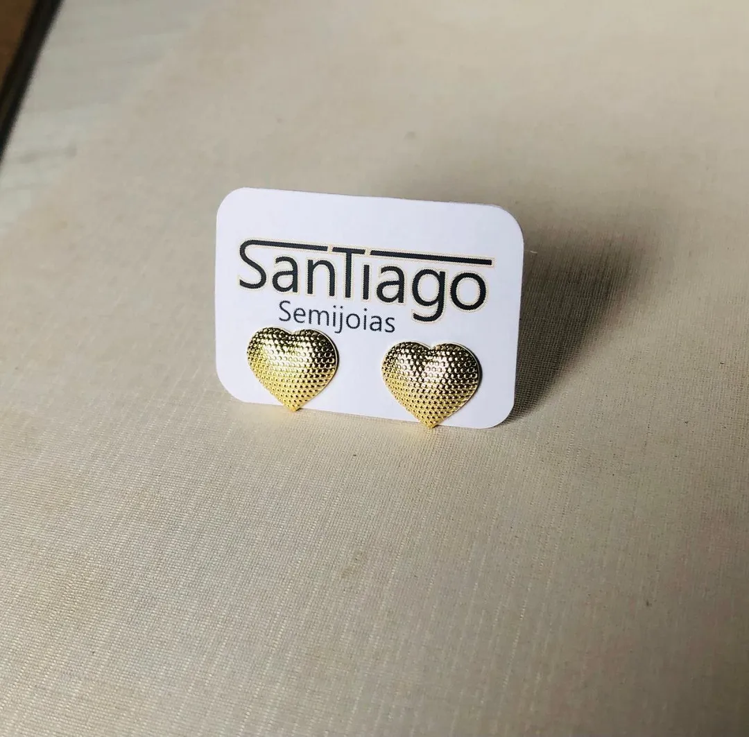 BRINCO ARGOLA DE STRASS PRETO DOURADO