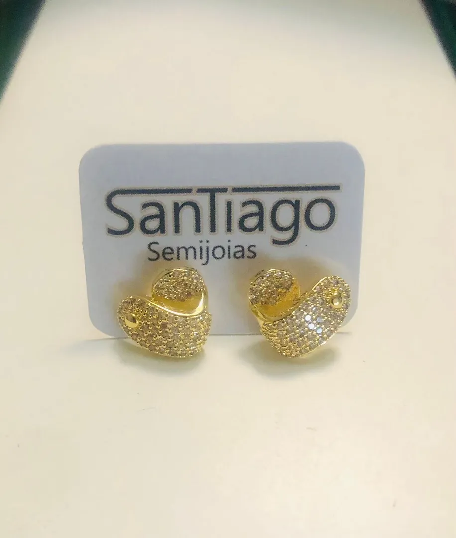 BRINCO CORAÇÃO TORCIDO MICROZIRCÔNIA PH