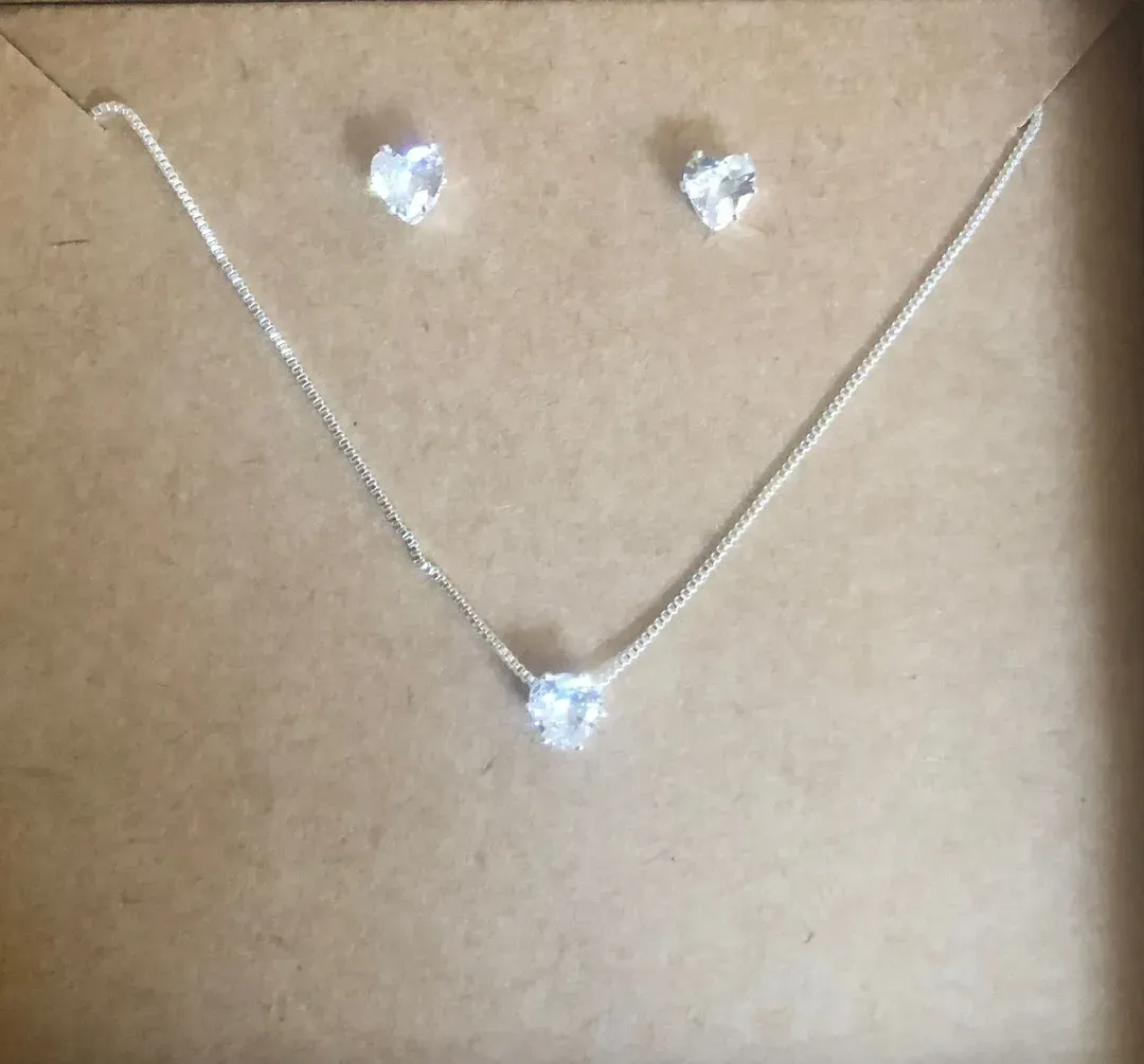 CONJUNTO CAIXINHA CORAÇÃO CRISTAL PEQUENO ZIRCÔNIA BANHO DE PRATA